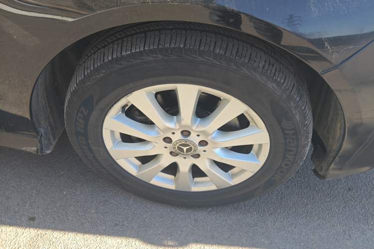 Used Mercedes-Benz R-Class 2010 R 350 L 4MATIC