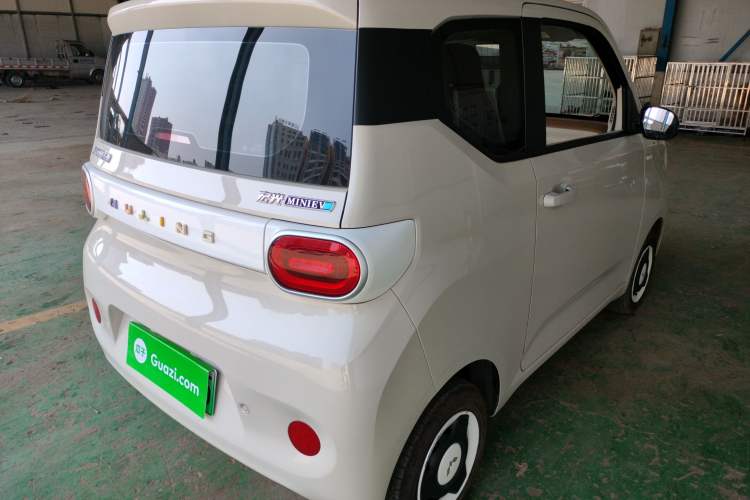 Used Wuling Hongguang MINIEV 2024 3rd Generation 215km Youth Edition
