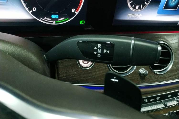 Used Mercedes-Benz E-Class 2020 Facelift E 260 L