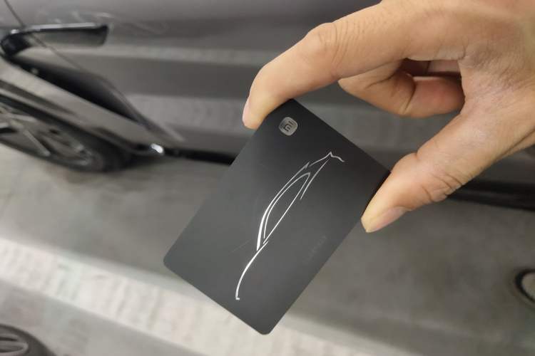 Used Xiaomi Auto YU7 2025 Ultra-Long Range All-Wheel Drive Pro Version
