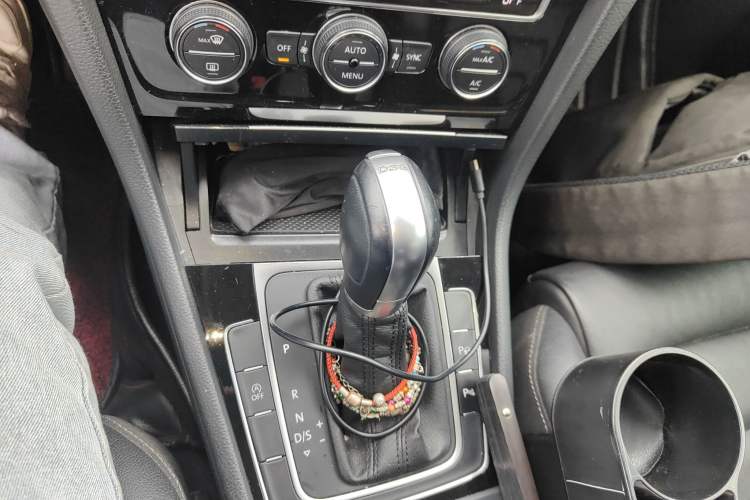 Used Volkswagen Golf 2014 1.4TSI Luxury Travel Edition