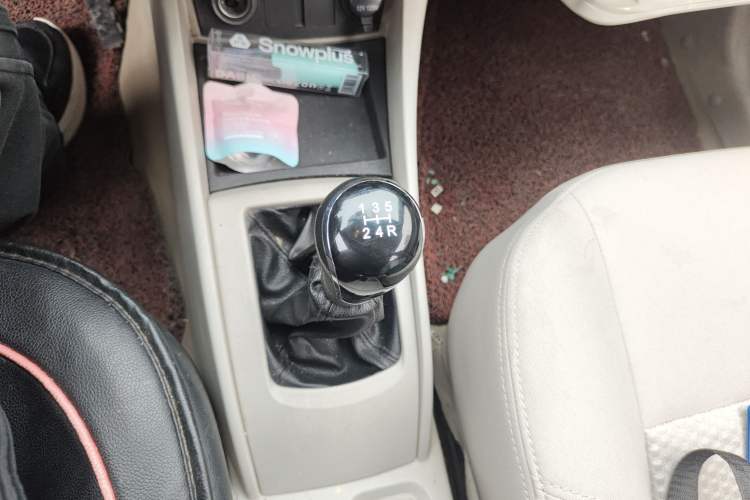 Used CHANGAN Alsvin V5 2012 1.5L Manual Dream Edition