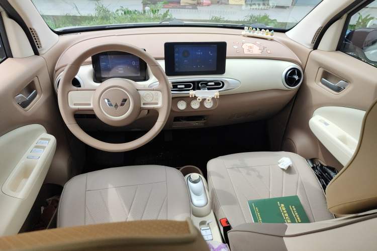 Used Wuling Hongguang MINIEV 2025 Four-Door Version Zhenxiang+ Edition
