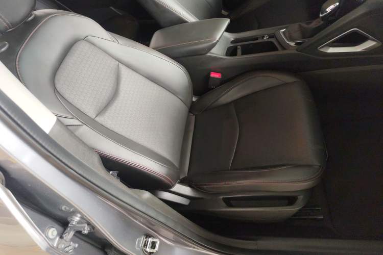 Used Chevrolet Orlando 2019 Redline 530T Automatic Enjoyment Version (5+2 Seating) China VI