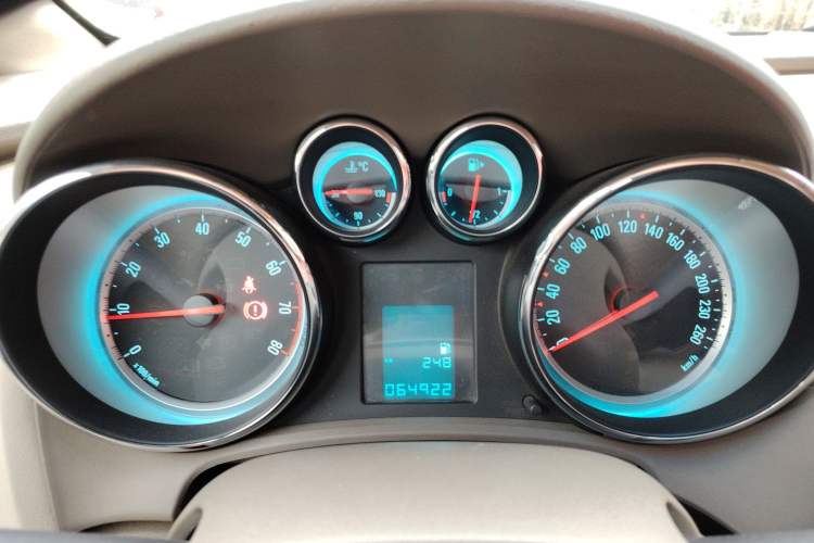 Used Buick GT 2013 GT 1.6L Manual Entry-Level Model Instrument Cluster