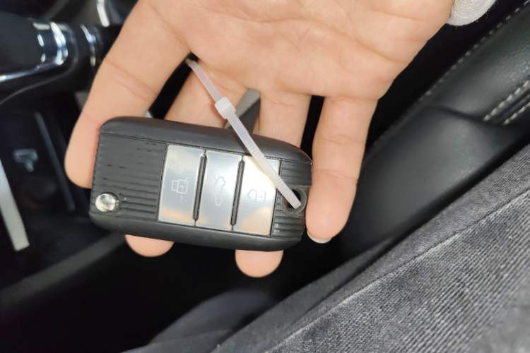 Used Roewe i6 2020 PLUS 1.6L CVT 4G Connected Glory Flagship Edition
