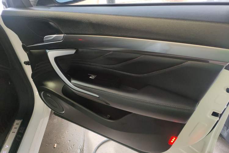 Used Wey VV7 2017 2.0T Flagship Model