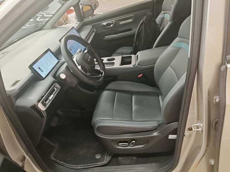 Used AION Y 2023 Younger Star Edition — 14