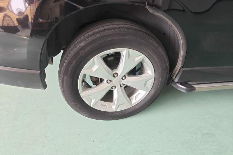 Used Subaru Forester 2013 2.5i Automatic Luxury Edition
