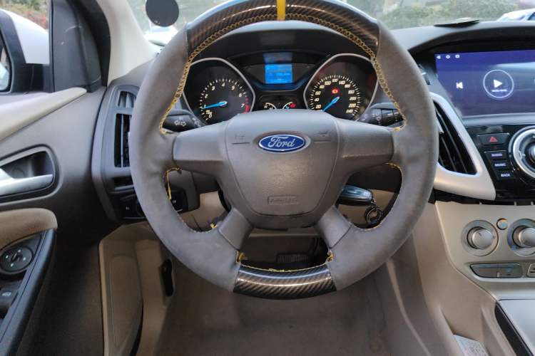 Used Ford Focus 2012 Sedan 1.6L Automatic Comfort Model
