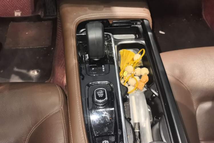 Used Volvo S90 2023 B5 Zhiyi Luxury Edition
