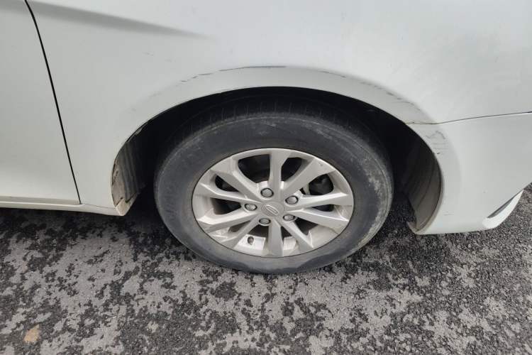 Used Geely Auto Emgrand 2021 UP 1.5L Manual Comfort Model Right Front Wheel Hub