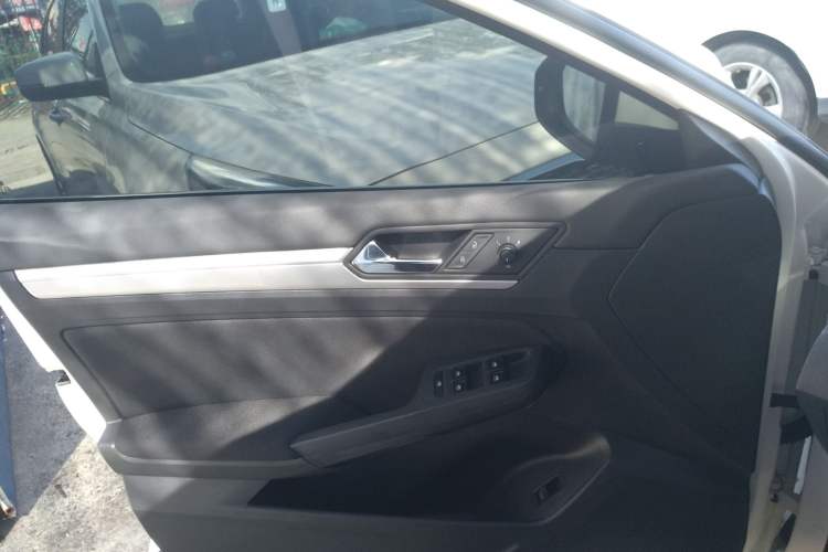 Used Volkswagen Lamando 2021 230TSI DSG Fashion Edition