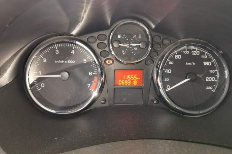 Used Peugeot 207 2011 Sedan 1.4L Manual Yule Edition
