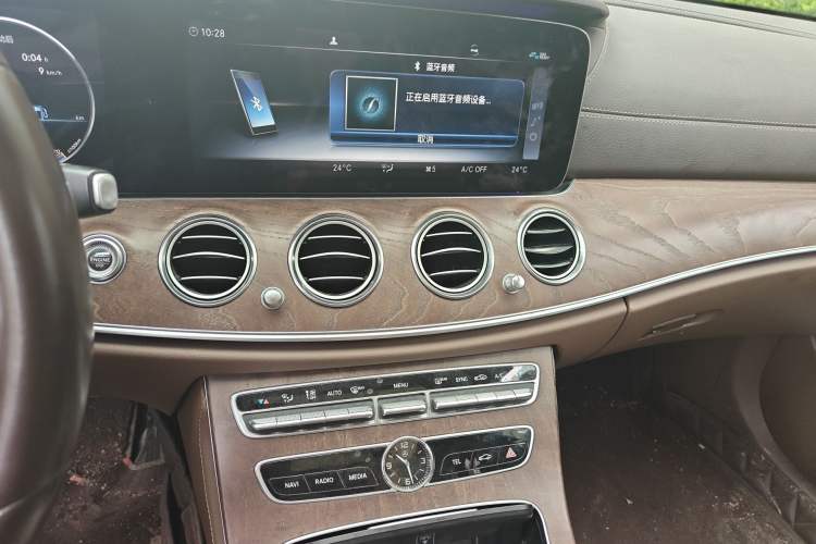 Used Mercedes-Benz E-Class 2019 E 300 L Stylish Model
