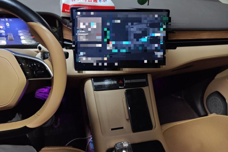 Used Hima AITO M7 2024 1.5T Intelligent Drive 4x4 Max Edition 6 Seats Audio And AC Panel