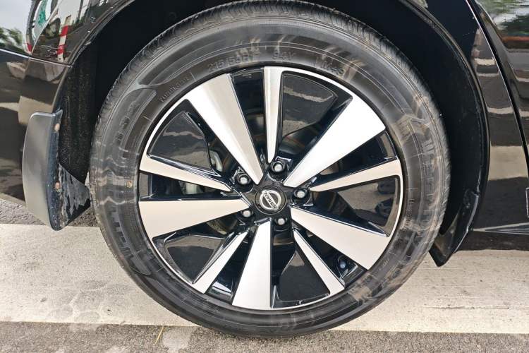 Used Nissan Teana 2021 2.0L XL Comfort Edition Right Rear Wheel Hub