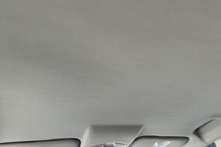 Used Geely Auto Emgrand 2025 4th Generation 1.5L CVT Starry Edition Headliner