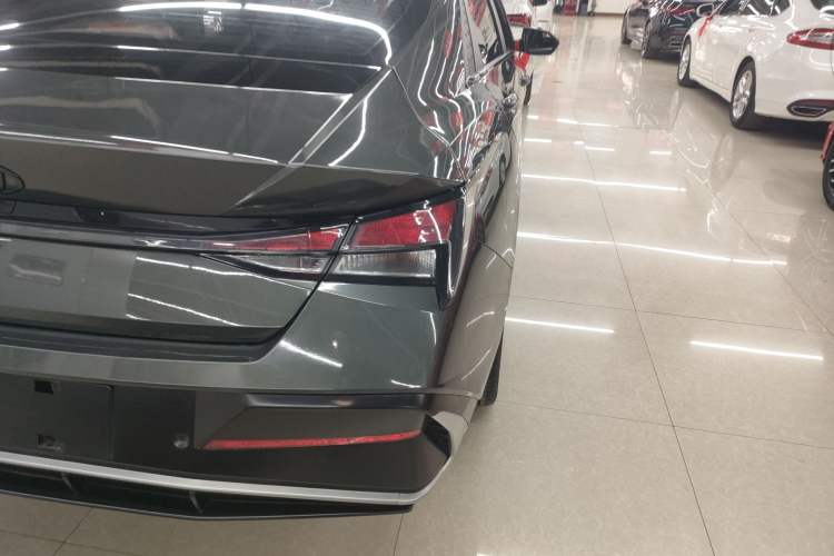 Used Hyundai Elantra 2023 1.5L CVT GLX Elite Edition Right Rear Taillight