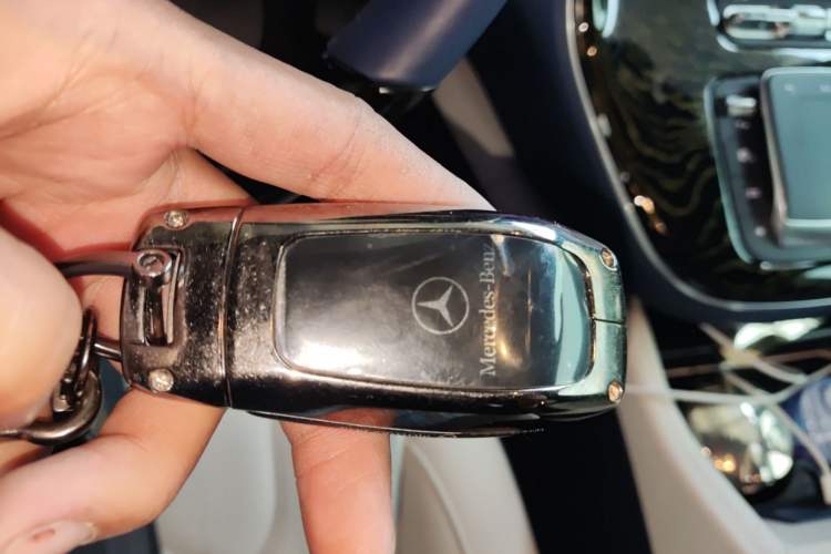 Used Mercedes-Benz Vito 2025 2.0T Business 7-Seater