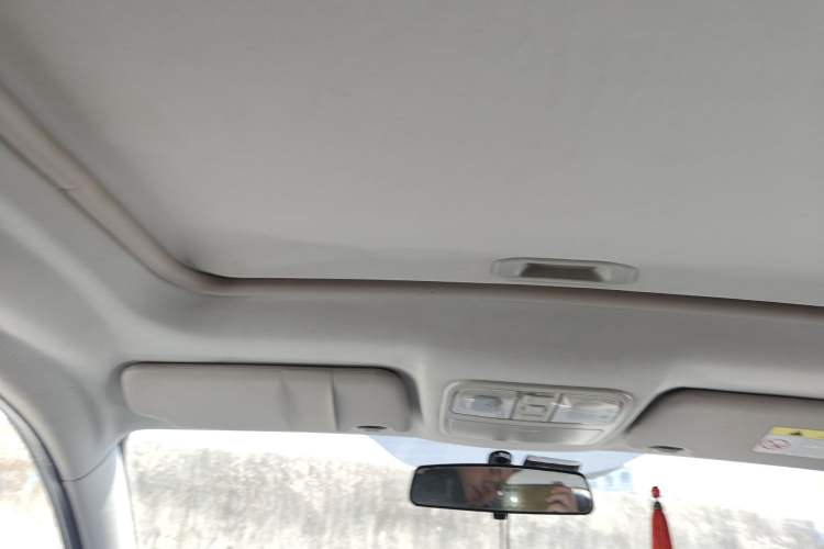 Used Changan CS35 2016 1.6L Manual Luxury Model China V Standard
