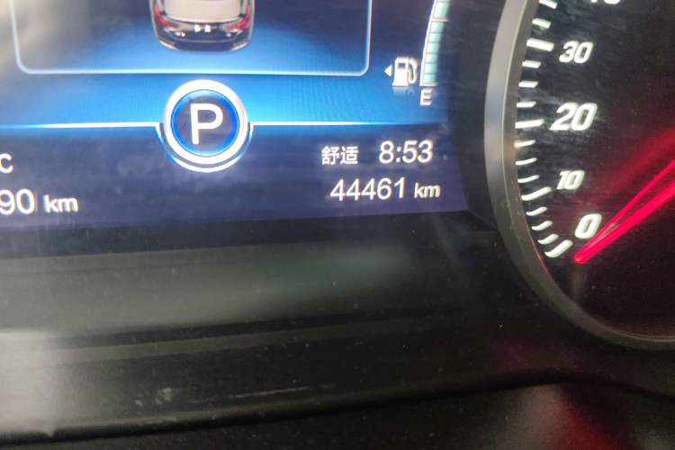 Used Hongqi H5 2022 Classic Model 1.8T Automatic Smart Connect Flagship Edition