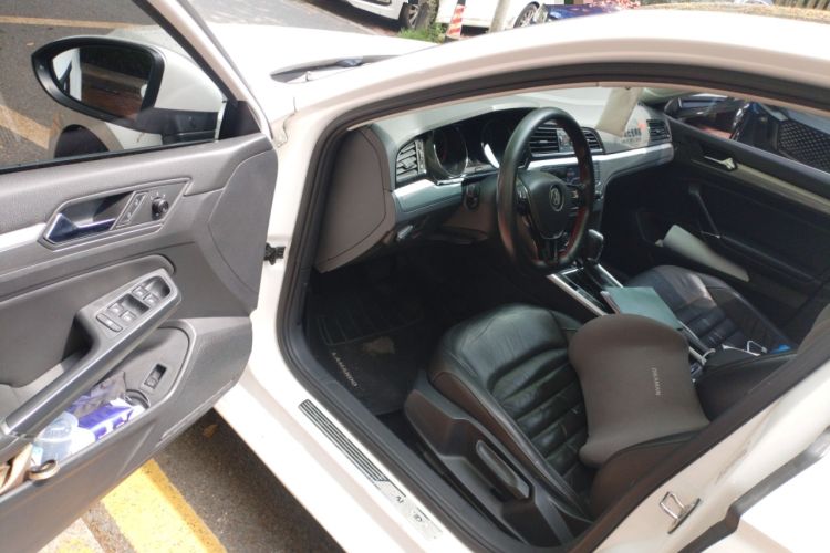 Used Volkswagen Lamando 2018 280TSI DSG Comfort Edition
