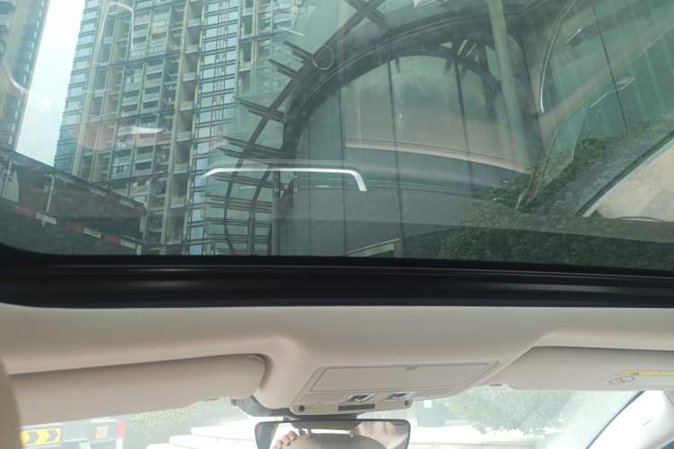 Used Jaguar XFL 2024 2.0T P250 Two-Wheel Drive Prestige Luxury Edition
