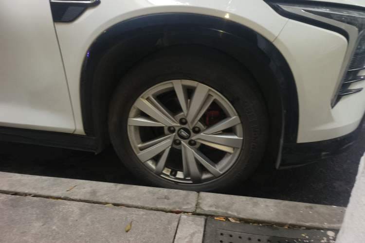 Used Bestune B70S 2023 1.5T All-Around Defender
