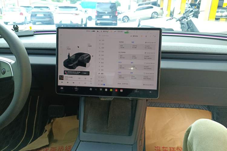 Used Tesla Model 3 2023 Rear-Wheel-Drive Version
