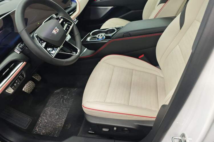 Used Cadillac GT4 2023 25T Prestige Version
