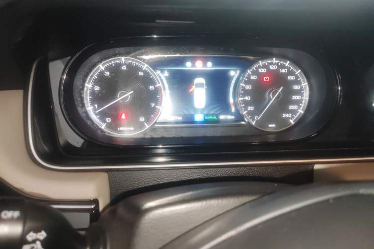 Used GAC Trumpchi M6 2019 270T DCT Elite Edition (7-seater) China VI Instrument Cluster