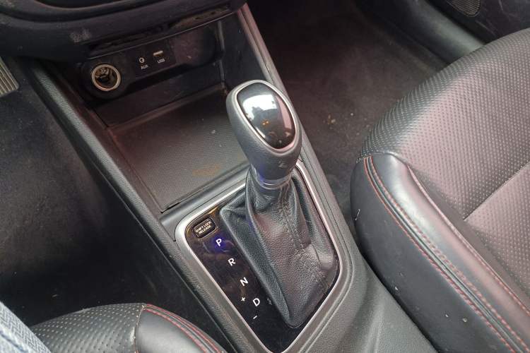 Used Hyundai Verna RV 2017 1.4L Automatic Cool Edition GLS China V Emission Standard
