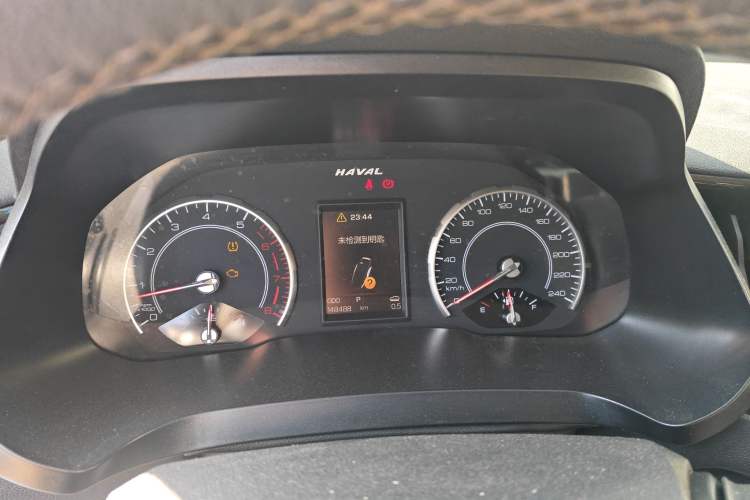 Used Haval H2s 2017 Blue Label 1.5T Dual-Clutch Luxury Model Instrument Cluster