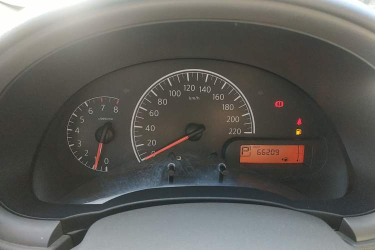 Used Nissan Sunny 2015 1.5XE CVT Comfort Edition
