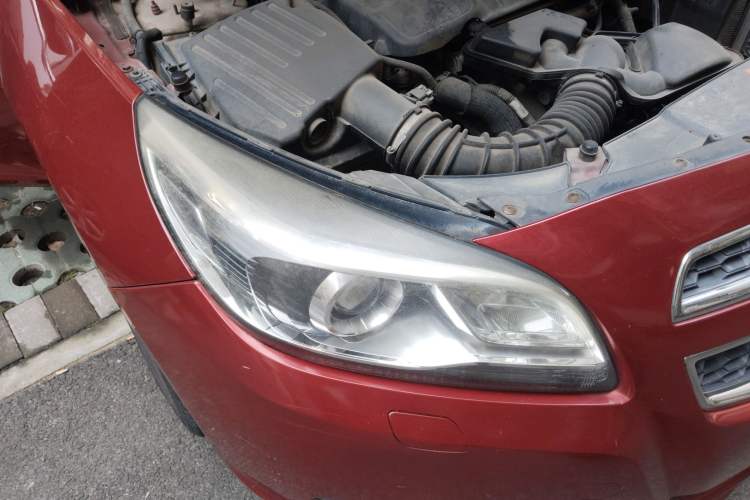 Used Chevrolet Malibu 2014 2.0L Automatic Luxury Edition Right Front Headlight