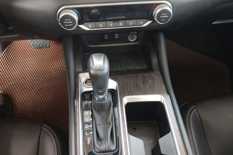 Used Nissan Teana 2022 2.0L XL-TLS Enjoyment Edition Gear Lever