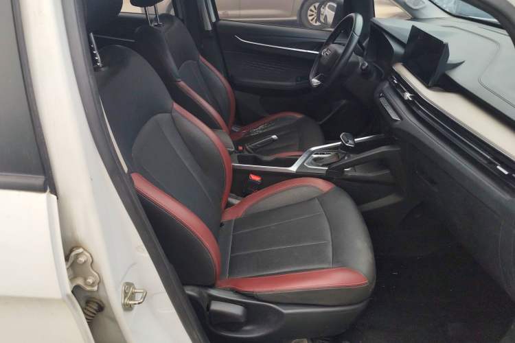 Used Geely Auto Vision X3 2021 PRO 1.5L CVT Deluxe Model