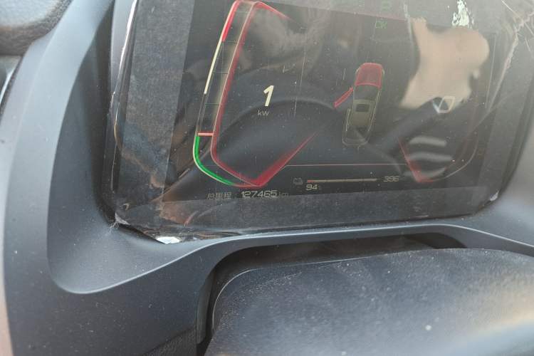 Used BYD Qin Pro New Energy 2018 EV500 Smart Connect Elite Model Odometer Close Up