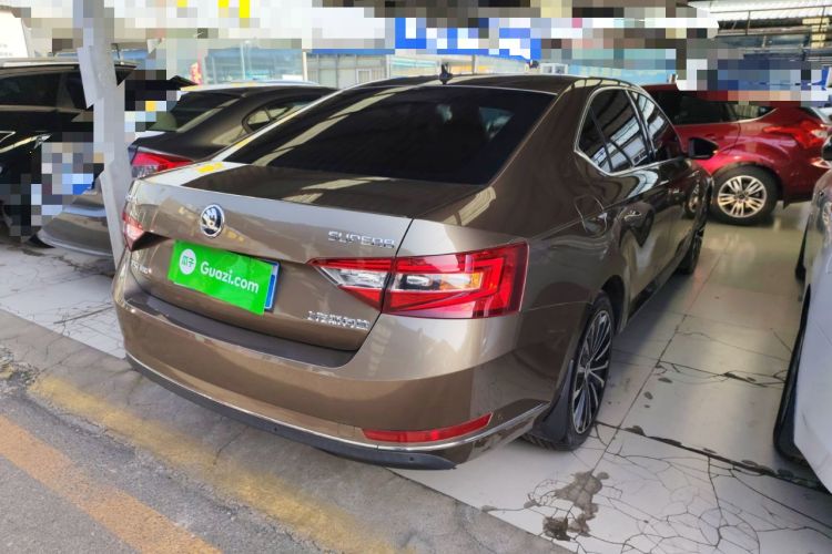 Used Skoda Superb 2016 TSI330 DSG Smart Drive Edition
