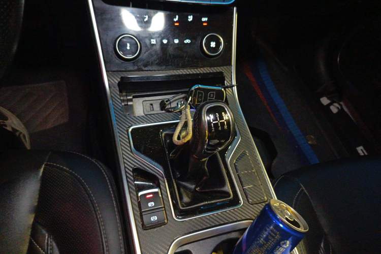 Used Chery Arrizo GX 2019 1.5T Manual New Color Version China V Standard Gear Lever