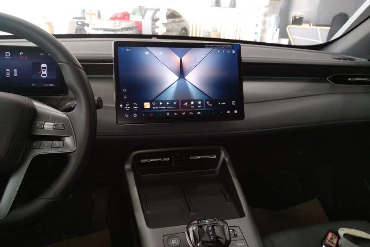 Used BYD Qin PLUS 2025 DM-i Smart Drive 120KM Superior Model