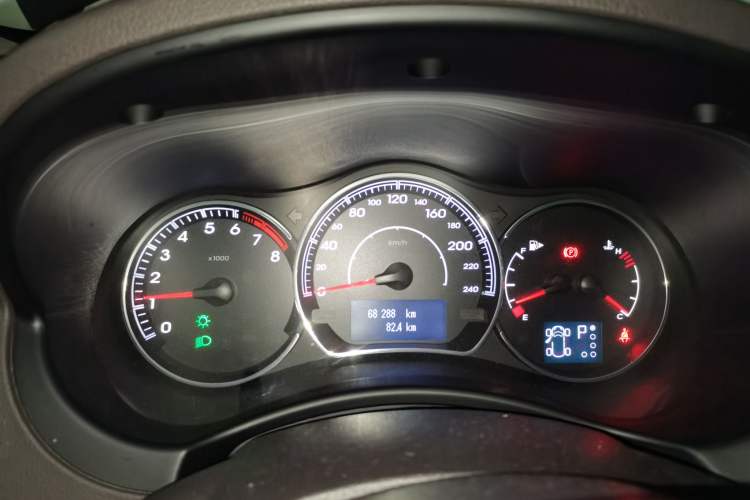 Used Renault Koleos 2013 2.5L Two-Wheel Drive Comfort Edition
