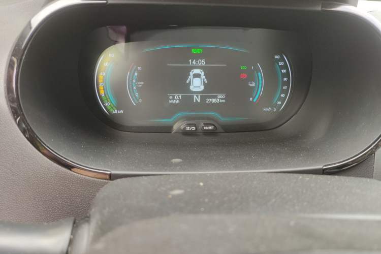 Used Chery Little Ant 2022 Restyled Version Sweet Pink Edition Low-Sugar Version Lithium Iron Phosphate Battery 30.7 kWh 30 kW 301 km