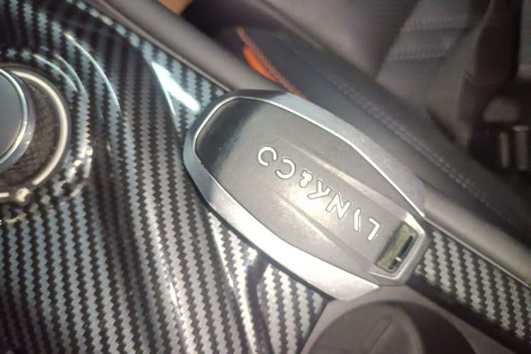 Used Lynk & Co 02 Hatchback 2022 2.0TD Pro
