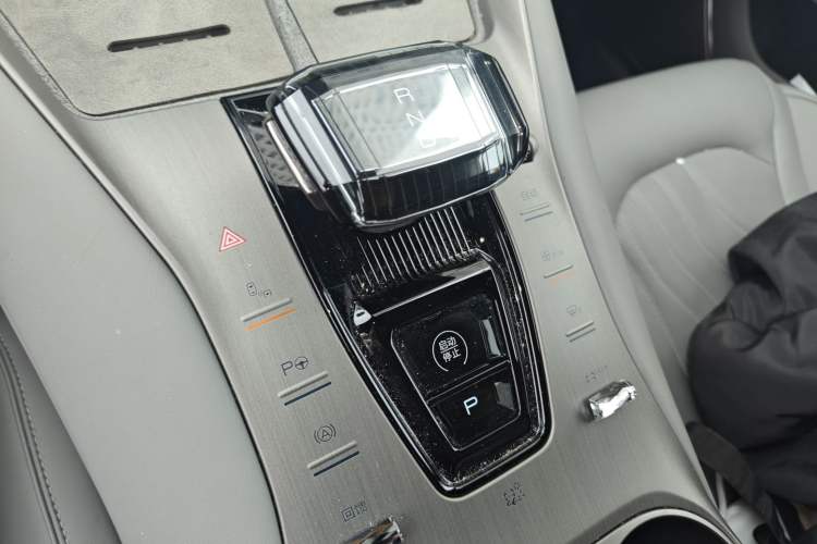 Used Denza N7 2024 630 All-Wheel Drive Intelligent Driving Max Edition
