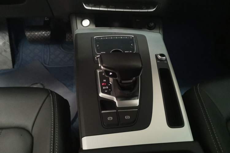 Used Audi Q5L 2020 Updated 40 TFSI Prestige Fashion Edition