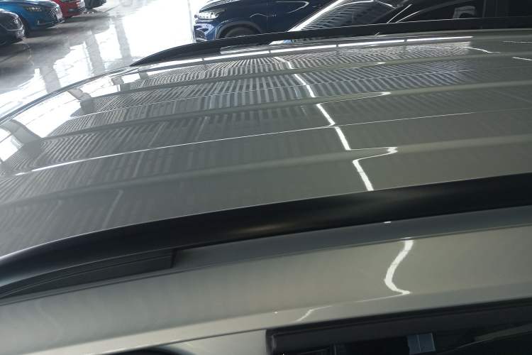 Used Volkswagen Tiguan L 2020 330TSI Automatic Two-Wheel Drive Luxury Edition China VI Standard
