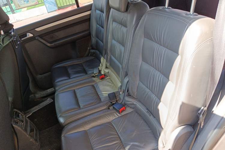 Used Volkswagen Touran 2014 1.4T DSG 30th Anniversary Edition Left Rear Seat
