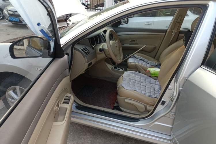 Used Nissan Sylphy 2019 Classic 1.6XE+ CVT SmartConnect Leading Edition Interior 3